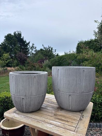 Large garden pots