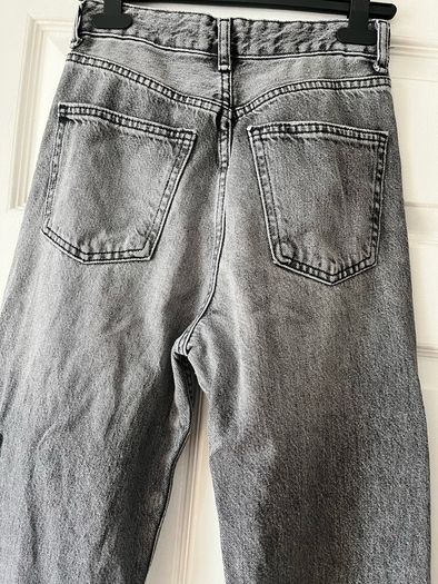 zara straight grey jeans, perfect condition 34 size