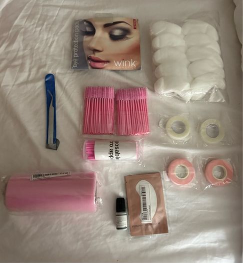Eyelash extention tweezers and accessories