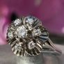 Antique Art Deco 18ct Gold and  Diamond Daisy Ring Image 9