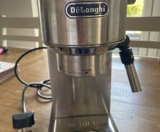 DeLonghi Dedica Coffee machine