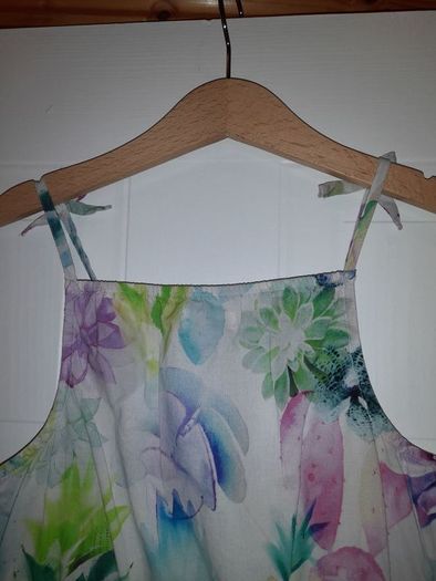 Next girls dress