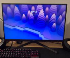 27" 180hz 1440p Mini LED monitor