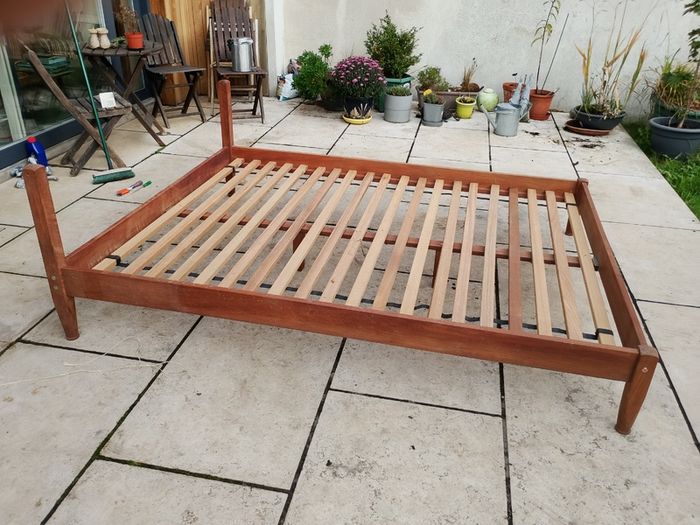 Vintage 1990's Habitat bedframe solid wood kingsize