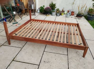 Vintage 1990's Habitat bedframe solid wood kingsize