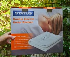Electric heated blanket