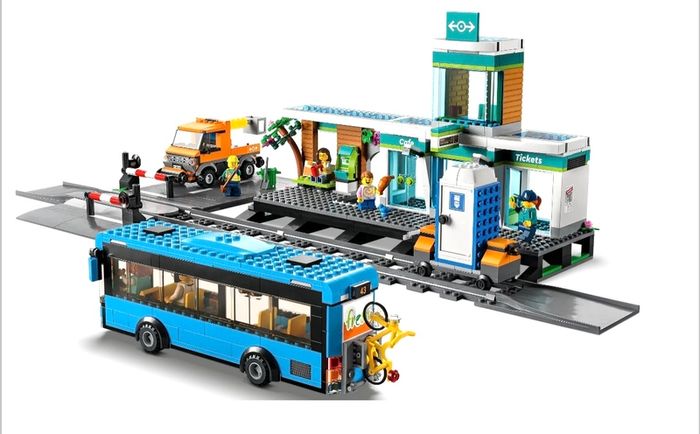 Retired Lego City Train Station  60335