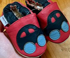 Brand new Tiptoe Tots leather baby shoes 0-6mths