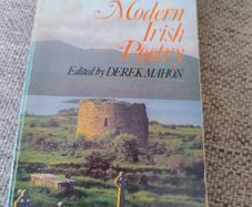 Modern Irish Poetry 1972 edited by Derek Mahon in good condition FREE STANDARD POSTAGE INCLUDED
