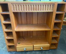 Kitchen wall unit