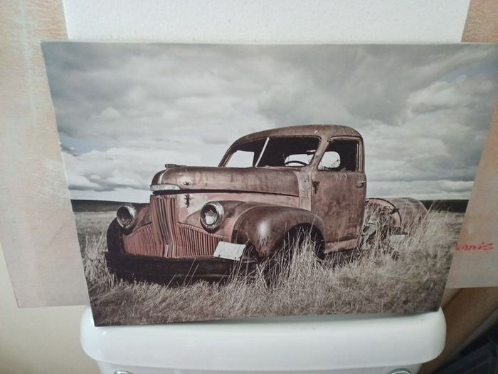 Small Canvas Picture of Old Vintage Car