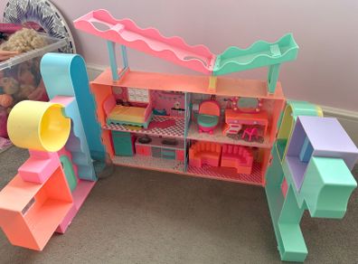 LOL dolls house