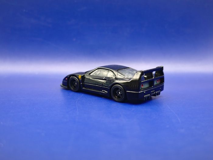 Hot Wheels Ferrari F40 Competizione with custom wheels.