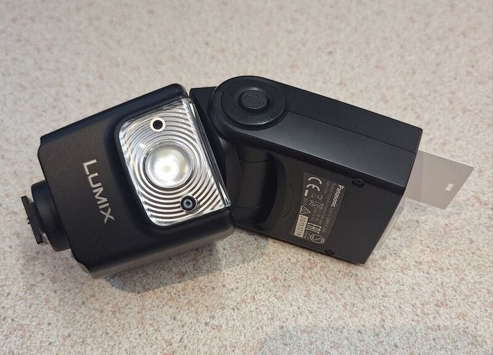 Panasonic DMW-FL360L Flash