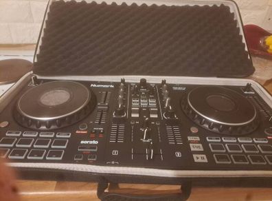 numark mixtrack platinum fx