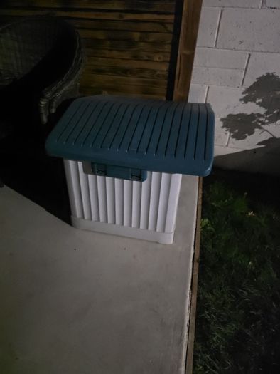 dog kennel