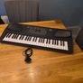 Electric music keyboard Image 5
