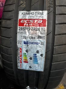 285/45/20 khumo x 2 new