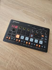 Roland P-6