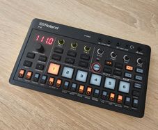 Roland P-6