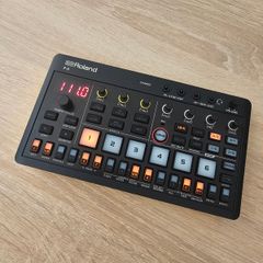 Roland P-6