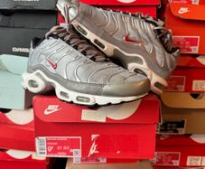 Nike Air Max Plus Silver Bullet 903827-001