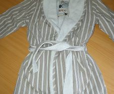 Wheat boy's dressing Gown- New, age 3