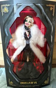 Limited edition Cruella disney doll