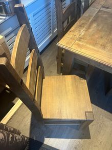 Vintage Oak Table and 6 chairs