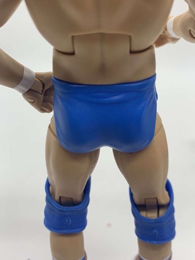 wwe elite legends series 1 Rowdy Rody Piper action figure