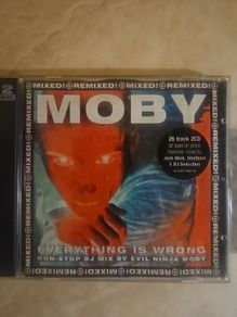 Moby 2CD  - Everything Is Wrong