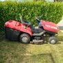 Castlegarden rideon lawnmower Image 2