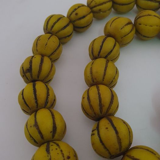 Antique African Yellow Melon Shape Glass beads Necklace Strands