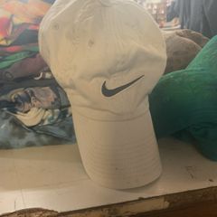 white Nike cap
