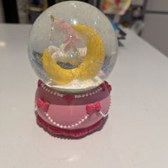 wind up snow globe