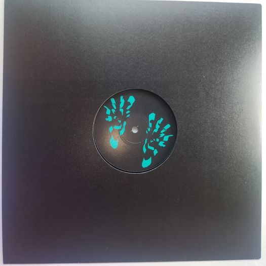 RR Fierce - Back To The Top - Alien Tracks - Hi-nrg House Hard House BELTER!