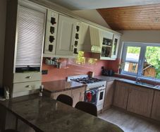 Beautiful Kitchen for sale