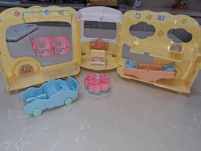 Sylvanian families Nursery Bus