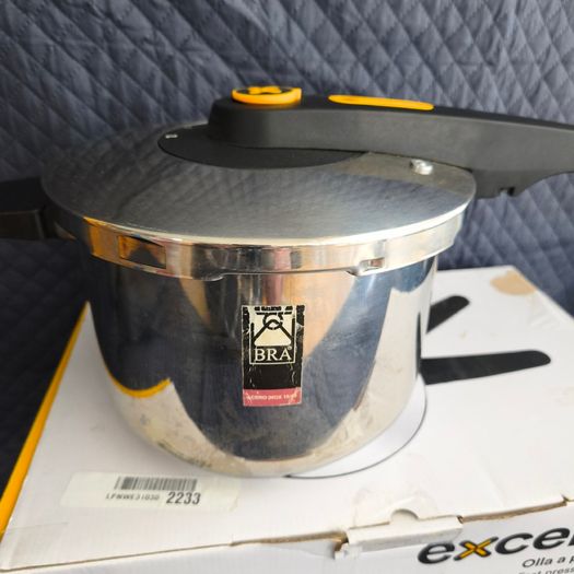 eXcellent 6L Pressure Cooker