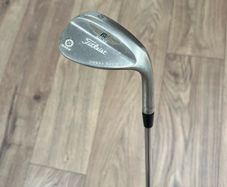 Titleist vokey sm4 60 degree wedge