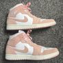 Nike Jordan 1 UK 8.5 Image 2