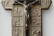 Vintage Wall Crucifix Featuring Embossed Plaques Depicting the 14 Stations of the Cross
