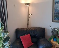 floorstanding led uplighter with reading lamp x4