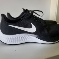 nike running trainers