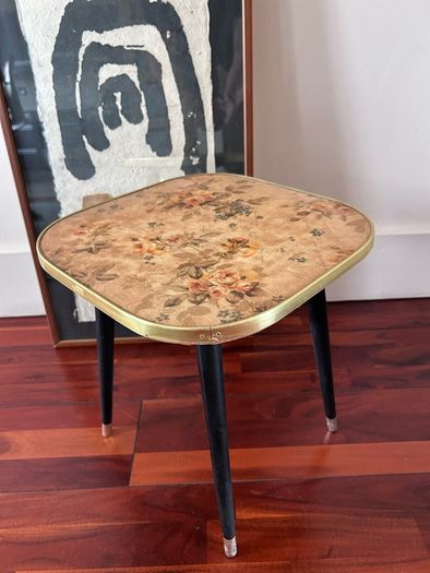 Vintage retro side/lamp table