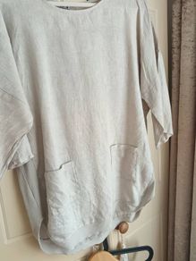 Made in Italy Linen Top....