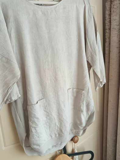 Made in Italy Linen Top....