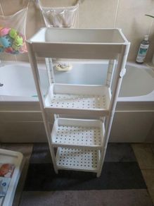 Plastic storage unit