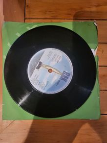 Kim Wilde Water On Glass 7 inch single