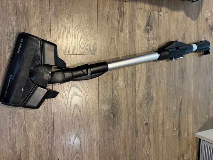 Rechargeable Vacuum